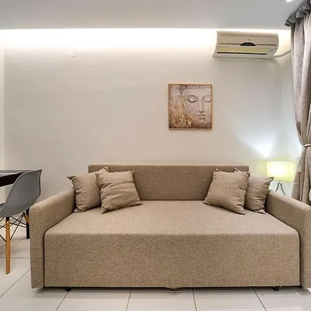 Skg Center Apartman *